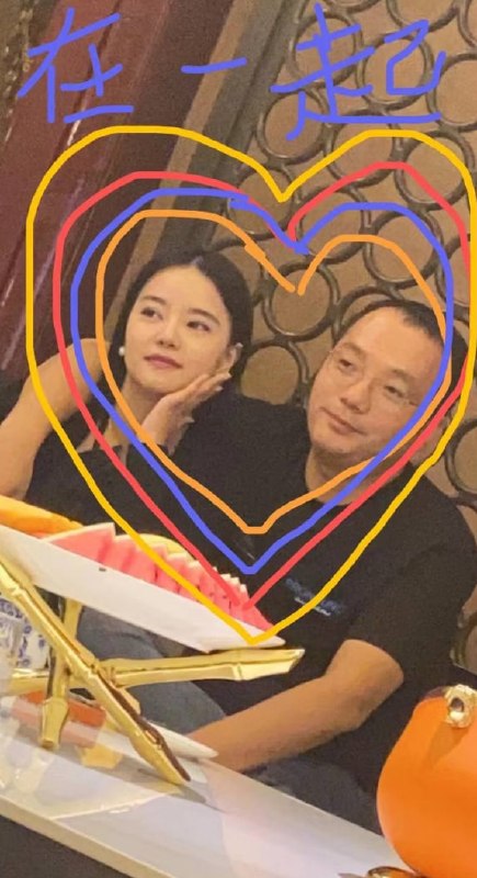 女的是 KTV 公主！上了一个月班就被 包养 走了，原配正主来抓！ #抓奸 #吃瓜女的是 KTV 公主！上了一个月班就被 包养 走了，原配正主来抓！ #抓奸 #吃瓜