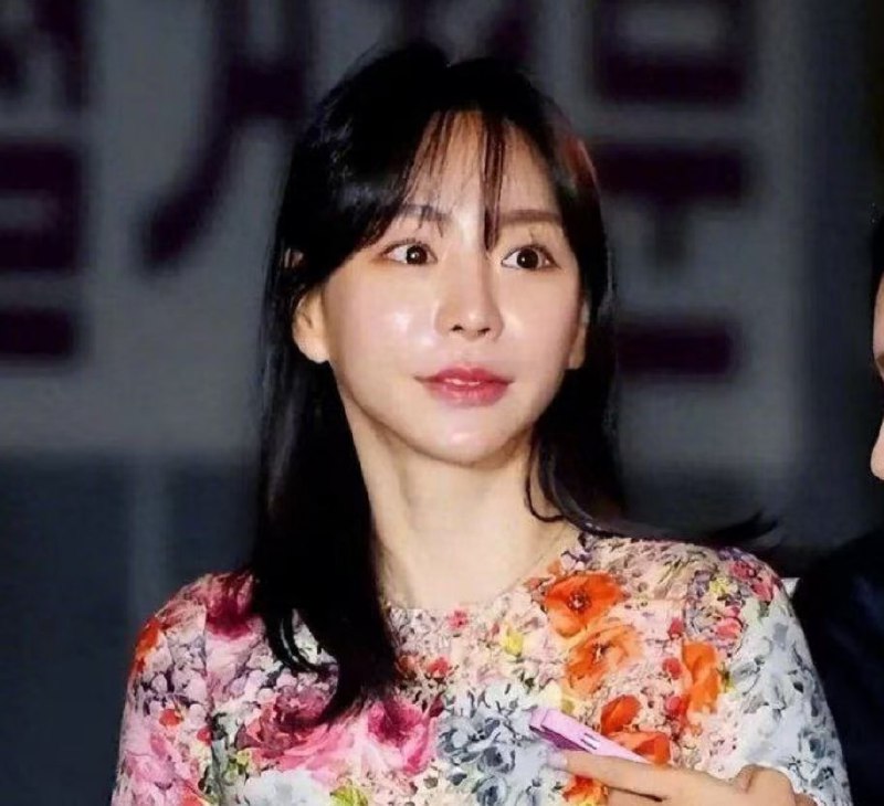 韩国 娱乐圈 黄荷娜 落网 国际 通缉 🍉长期住金边高档公寓出入夜生活场所韩国 娱乐圈 黄荷娜 落网 国际 通缉 🍉长期住金边高档公寓出入夜生活场所