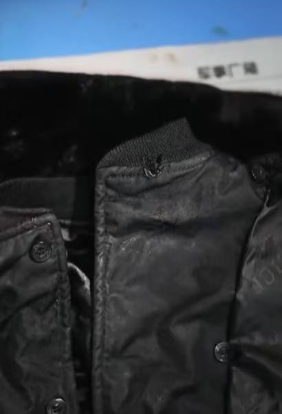 潜逃25年的逃犯开枪拒捕，37岁民警额旺格拉抓捕时牺牲......抓捕当天视频公布
