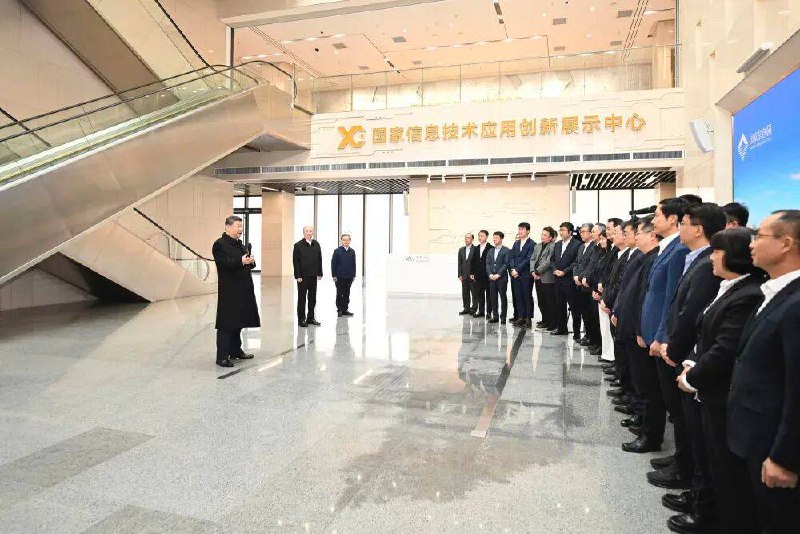 你妈的就临时考察一下还不让老百姓点外卖吃饭了？你妈的就临时考察一下还不让老百姓点外卖吃饭了？