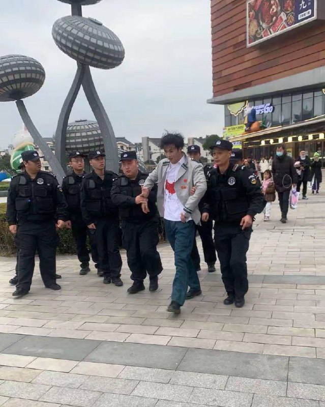 给我整笑了给我整笑了