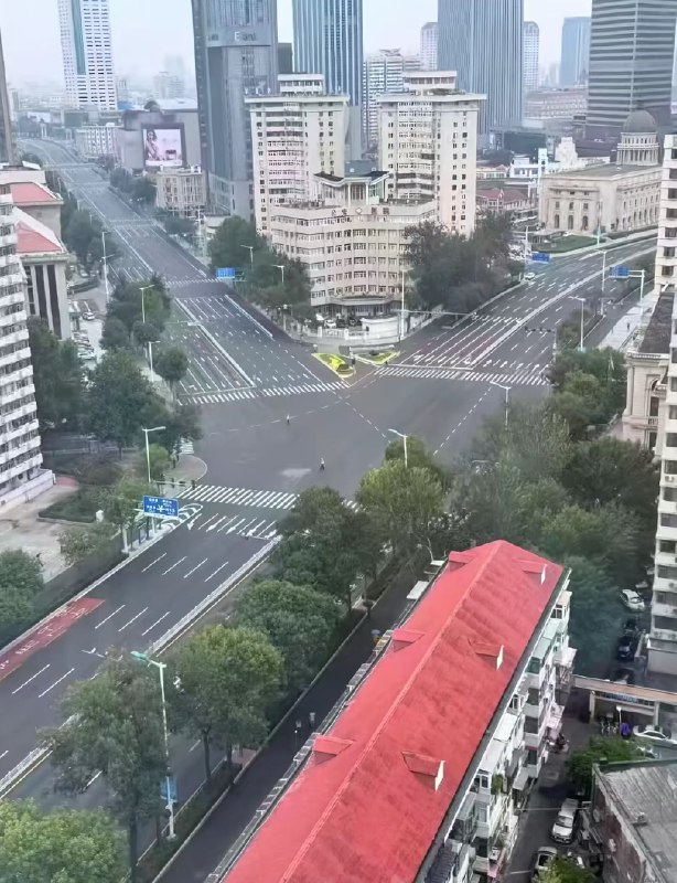 时隔三年天津再次“封城”封控！汽车不让上路、没公交与自行车