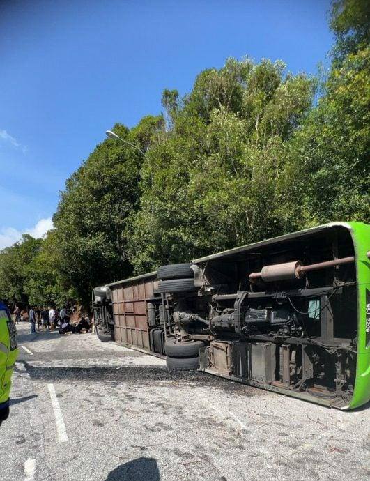 6月29日上午11点马来西亚云顶高原旅巴翻覆两名中国旅客罹难