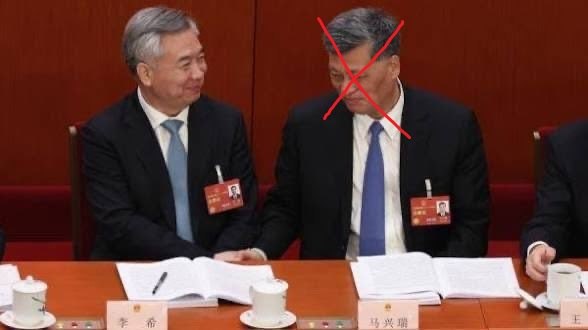 人前笑嘻嘻，背后妈卖批！