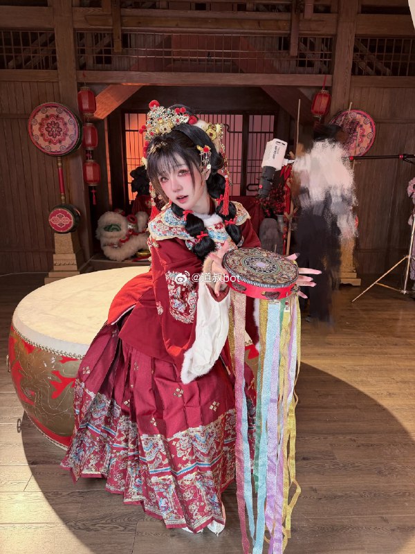 B站网红“阿薰kaOri”在线 #剃毛 ，并发起毛毛抽奖，结果惨遭B站封禁半年！B站网红“阿薰kaOri”在线 #剃毛 ，并发起毛毛抽奖，结果惨遭B站封禁半年！