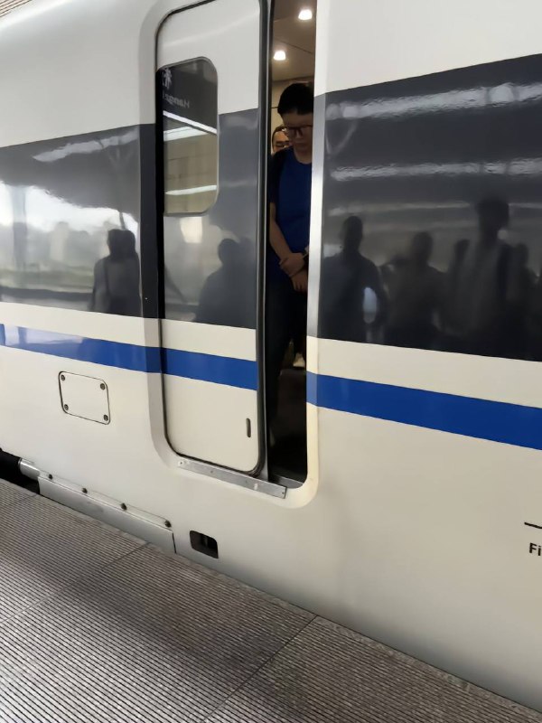 #杭州东站 #下沉 的越来越离谱了#杭州东站 #下沉 的越来越离谱了