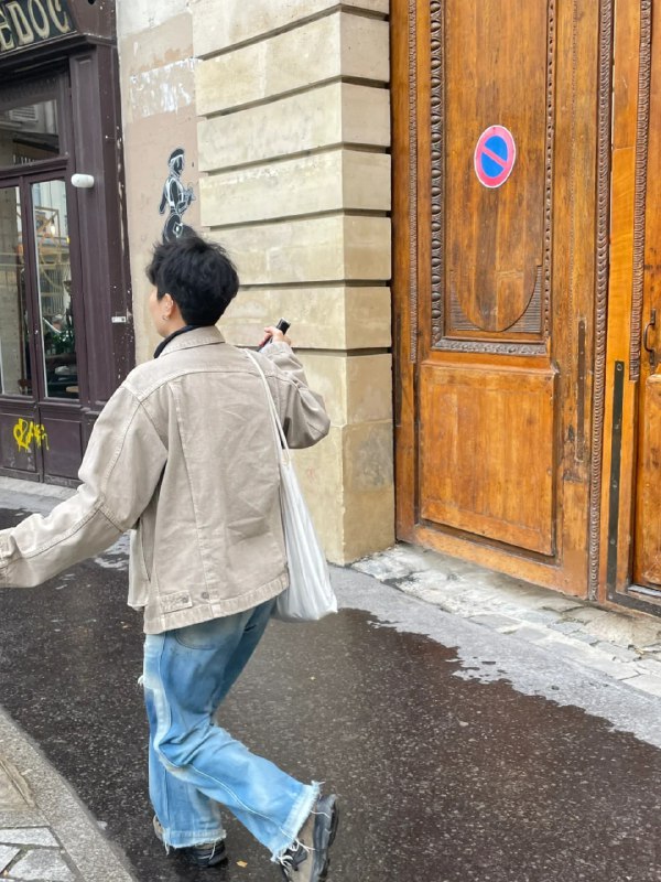 #巴黎   #喝酒  #日常   address