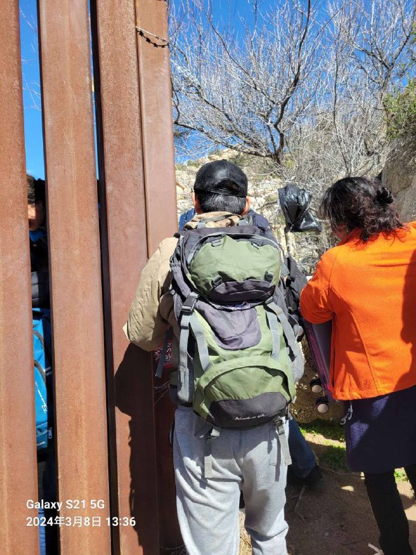 #感谢投稿群友已成功走到了美国了😆#感谢投稿群友已成功走到了美国了😆