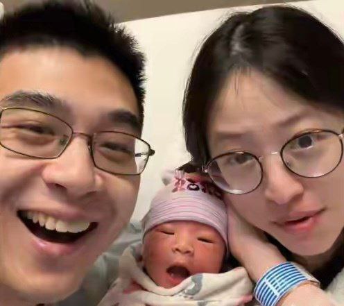 #保罗在美国 妻子大出血被怼脸拍 ，拿老婆博流量 #网红翻车保罗在美国