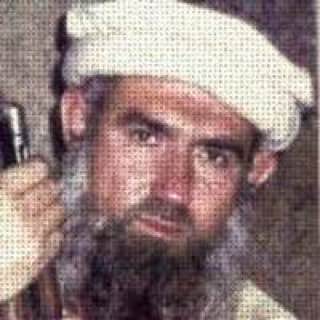 #巴勒斯坦,阿富汗和穆斯林兄弟会始于1978年伊斯兰游击队和阿富汗共产主义政府之间的阿富汗冲突，另一方面是1964年反以色列“巴勒斯坦革命”的诞生，是激发现代圣战分子或伊斯兰苏尼革命的两个主要伊斯兰事业，旨在在第一次世界大战后奥斯曼帝国崩溃后重建新的伊斯兰帝国阿富汗反共事业吸引了来自穆斯林和阿拉伯世界的数千名伊斯兰主义者，将阿富汗从苏联支持的共产主义者手中解放出来