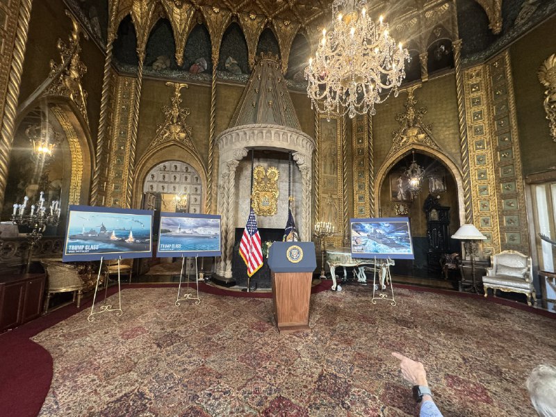 特朗普宣布建造“特朗普”级（Trump Class）战列舰，首舰命名为“无畏号”（USS Defiant）