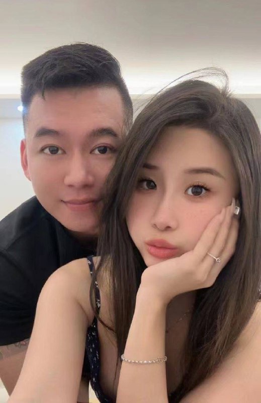 #吃瓜🍉 饶平网红出轨被他老公抓奸#吃瓜🍉 饶平网红出轨被他老公抓奸