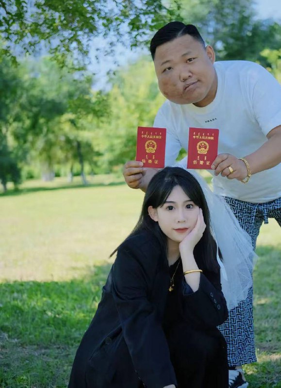 韩浩楠 #结婚 了，㊗️ 你们幸福🥰🥰网友