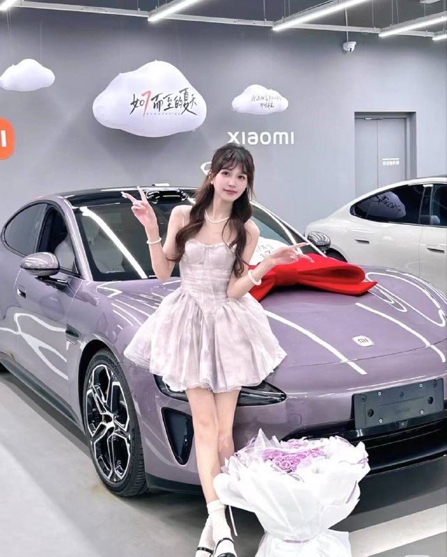 小米 su7 车友群 一个群600人450个女车主 #美女 #车模小米 su7 车友群 一个群600人450个女车主 #美女 #车模