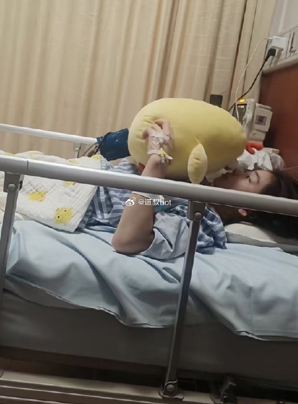#傅佳丽13岁体操省运冠军傅佳丽，她底受了什么委屈？为什么会跳楼 ？傅佳丽，13岁，浙江体育职业技术学院体操队员，2022年省运会冠军