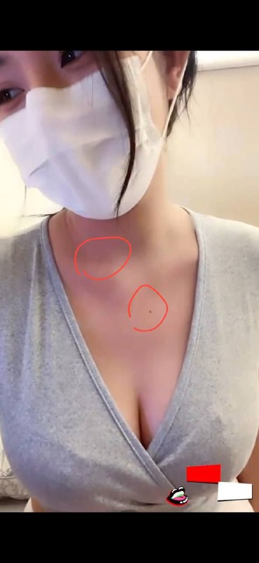 #MH #吃瓜 #反差 抖音百万网红童锦程cp绯闻女友 MH被扒出走红前做成人直播平台做黄播 视频胸口与本人照痣完全吻合 实锤为本人#MH #吃瓜 #反差 抖音百万网红童锦程cp绯闻女友 MH被扒出走红前做成人直播平台做黄播 视频胸口与本人照痣完全吻合 实锤为本人