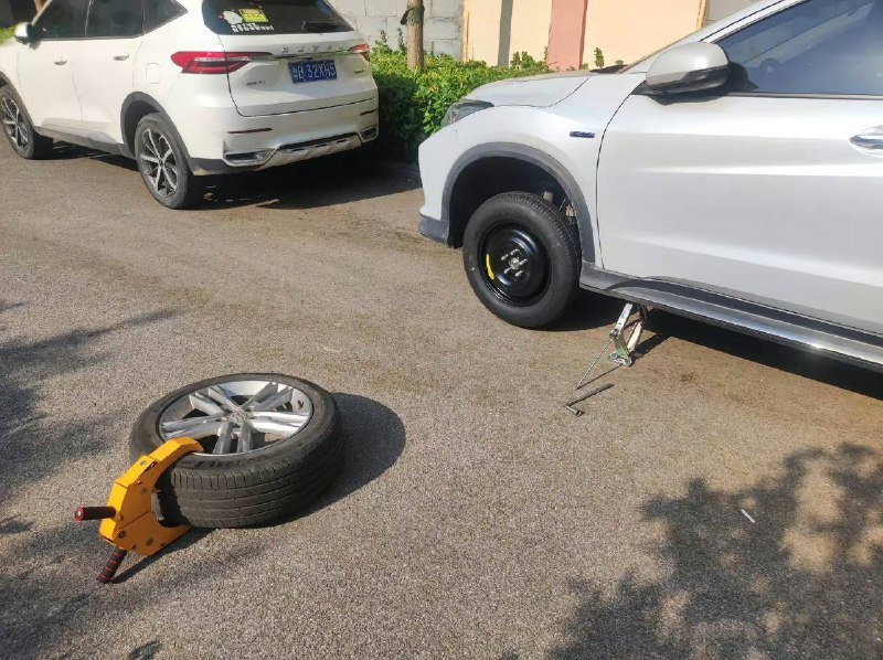 挑战 #锁车🌚挑战 #锁车🌚