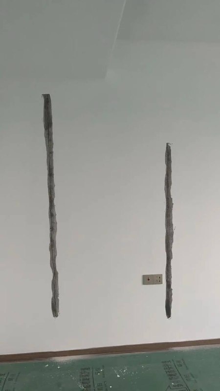 深特发——房地产行业笑柄