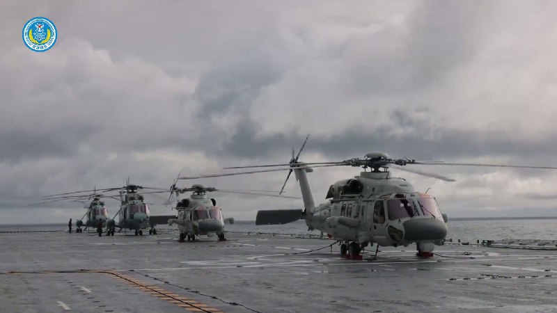075 055 两攻编队，Z-20J 首次亮相台海演练075 055 两攻编队，Z-20J 首次亮相台海演练