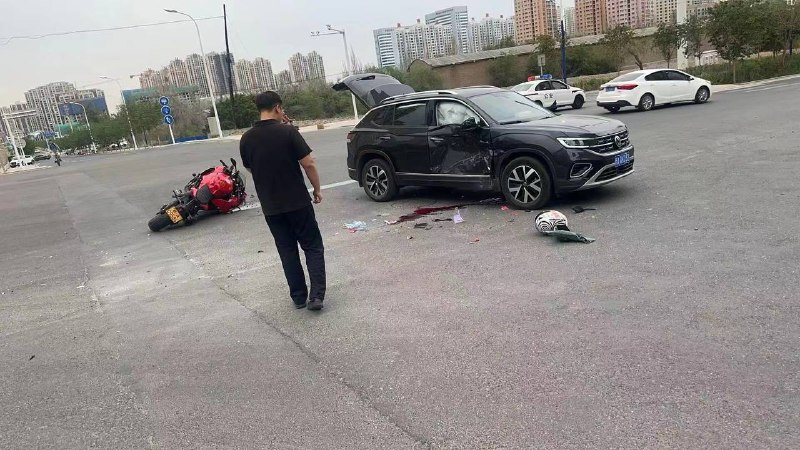 #女士骑 可惜了 #车祸 🌿#女士骑 可惜了 #车祸 🌿