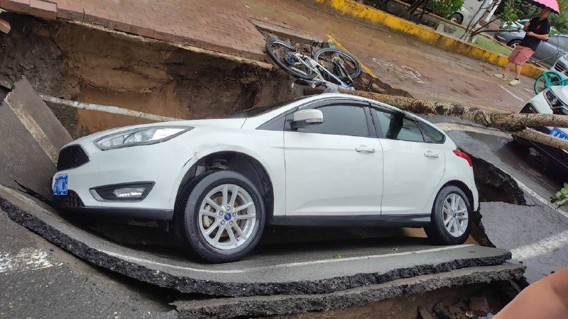 哈尔滨，2024年的涨水比2023年早来3天，去年是8月3 #暴雨哈尔滨，2024年的涨水比2023年早来3天，去年是8月3 #暴雨